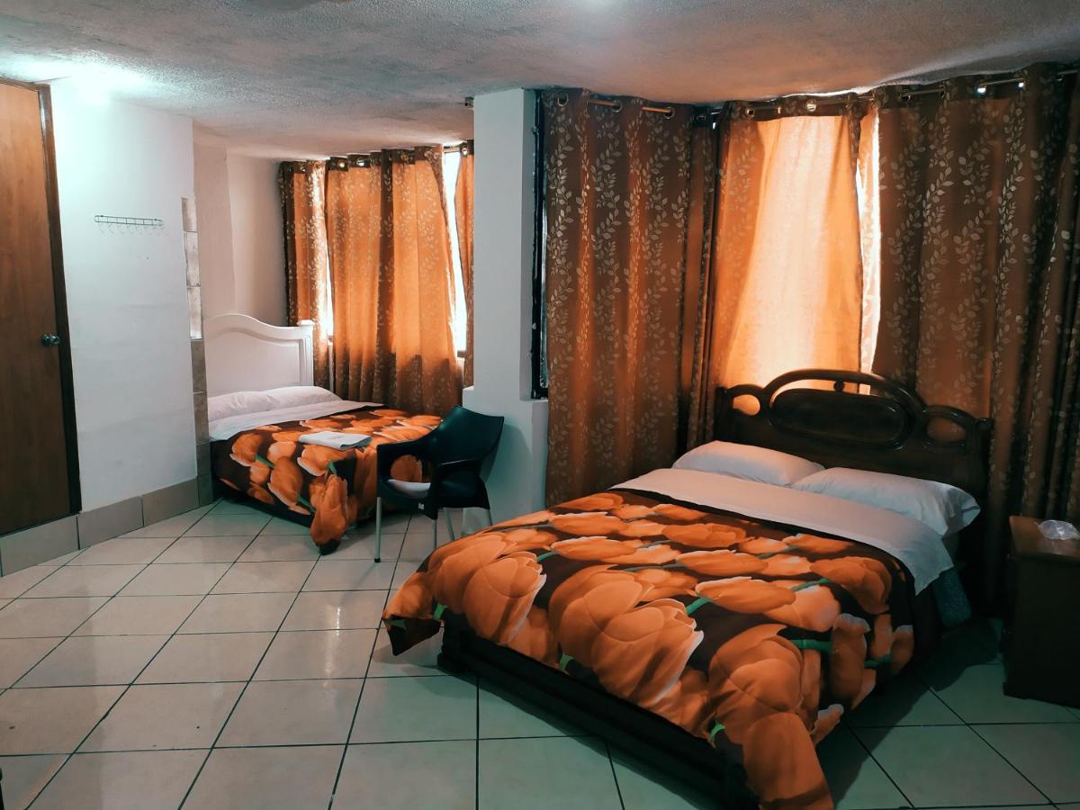 Hostal Ajavi Del Sur Quito Exterior photo